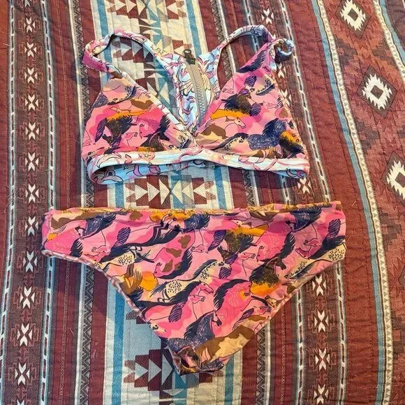 Maaji Reversible Bikini Set size small - Picture 9 of 10